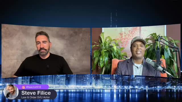 Law & Order SVU Actor Steve Filice was on the Show tonight and what a great time we had! We even had to play the DUN DUN sound on the show! Talking about his Journey was amazing! Let's go! Daleee! 

If you missed the show please click on the link in my bio! 

#LawAndOrder #tvseries #TalkShow
